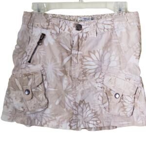 2 FOR $5 SALE Girl's Cherokee  Beige And Cream Floral Jean Skirt Medium
